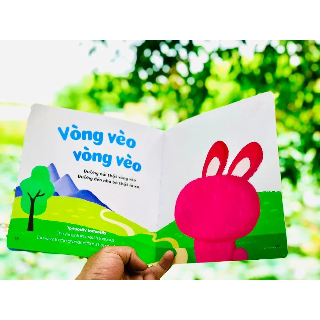 Combo 5Q Ehon Âm Thanh Song Ngữ Anh Việt: Tí tách, Vòng vèo, Lung linh, Tu tu, Hình khối (bé 0-6 tuổi)