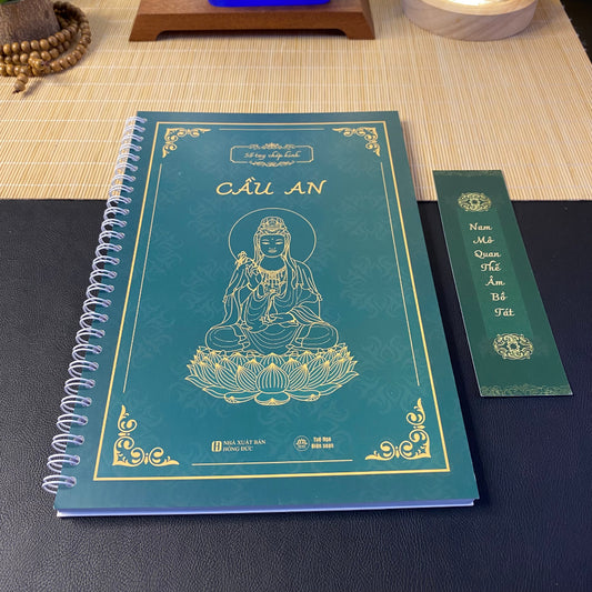Sổ tay chép Kinh Cầu An chữ mờ