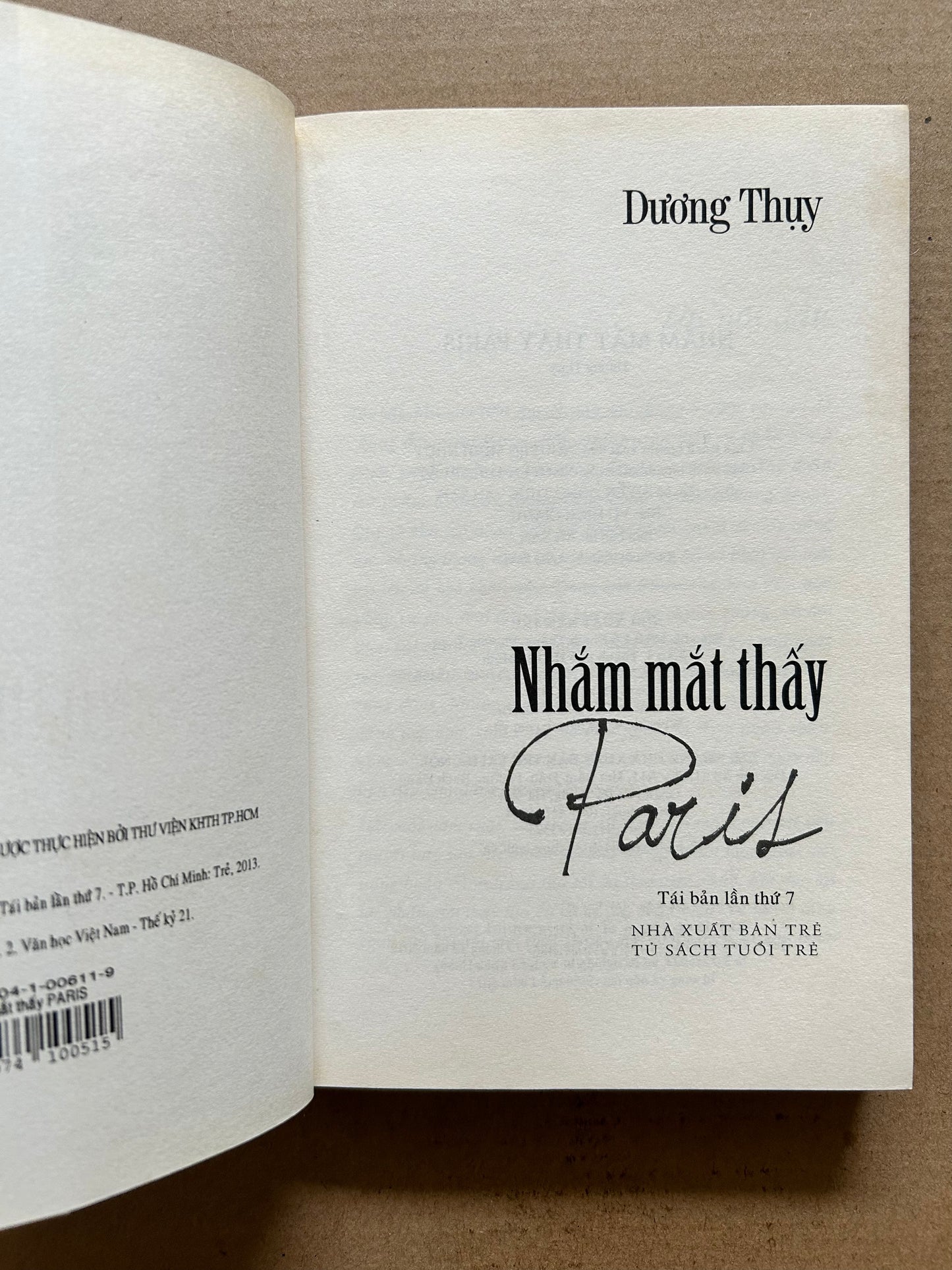 Nhắm Mắt Thấy Paris (pre-loved) - Dương Thuỵ