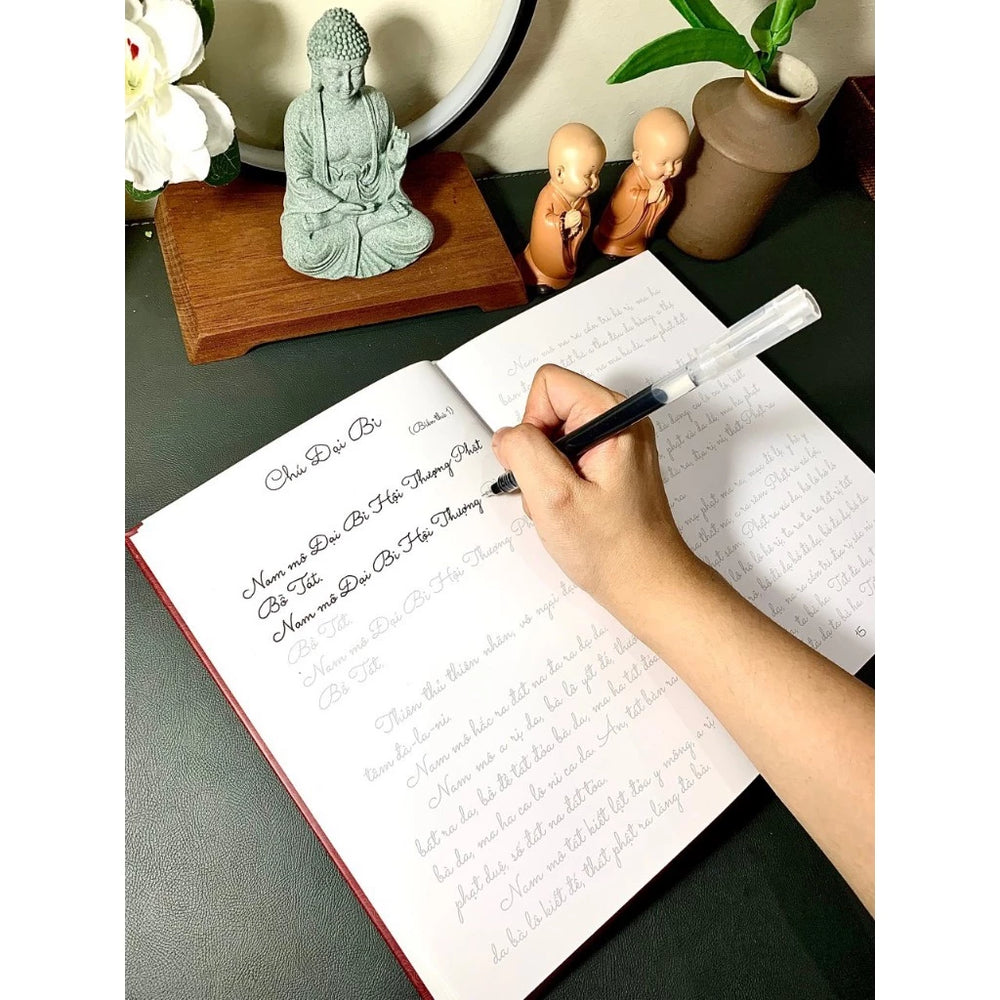 Sổ tay chép Chú Đại Bi chữ mờ (Phiên bản cao cấp bìa cứng)