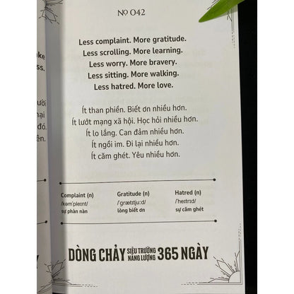 [Pre-order] Sách Song Ngữ Anh Việt: 365 Ngày Dòng Chảy Siêu Trường Năng Lượng - 365 Days Of Super Energy Flow