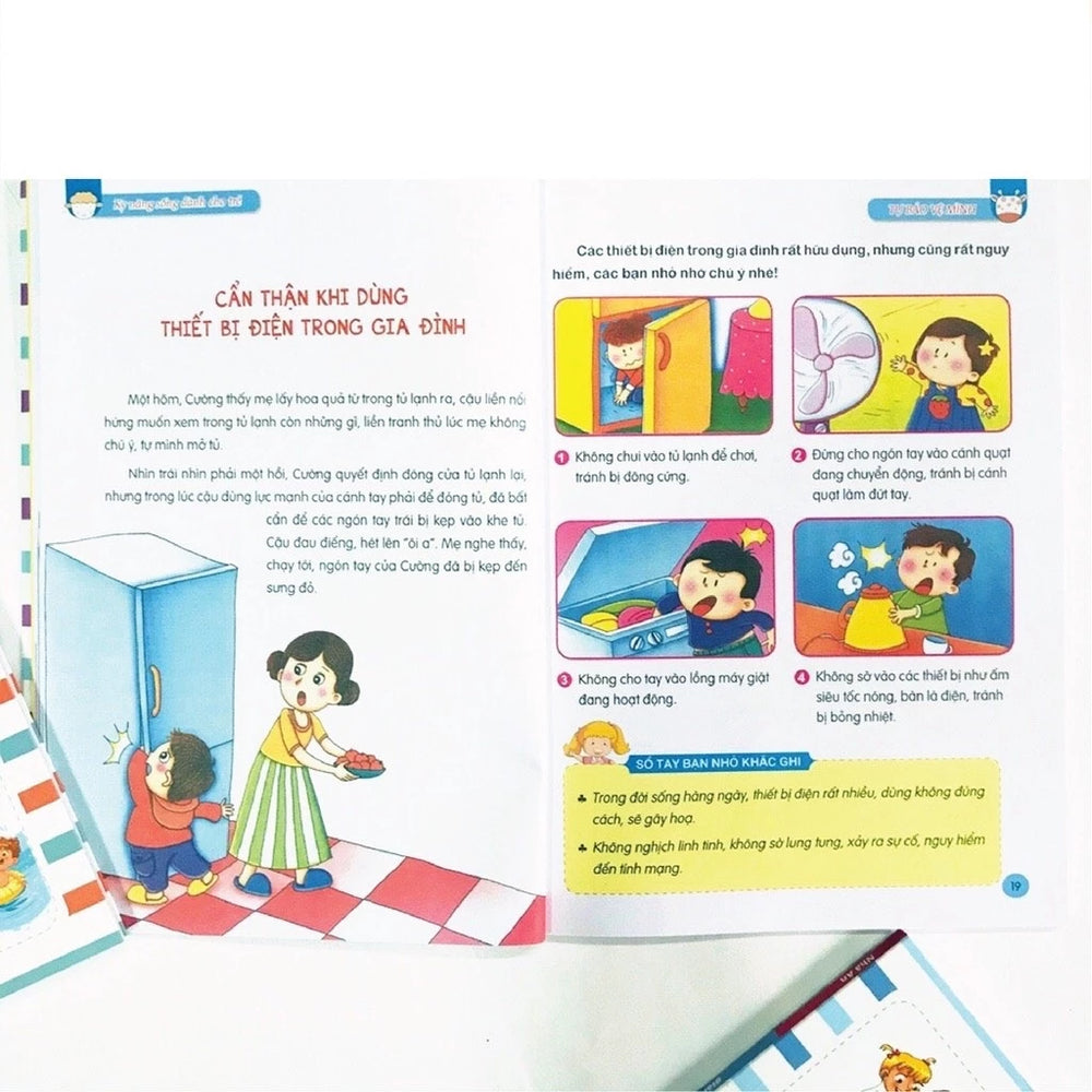 [Pre-order] Bộ 4 Cuốn Rèn Luyện Kỹ Năng Sống Dành Cho Trẻ: Giỏi Giao Tiếp, Thói Quen Tốt, Tự Thoát Hiểm, Tự Bảo Vệ Mình