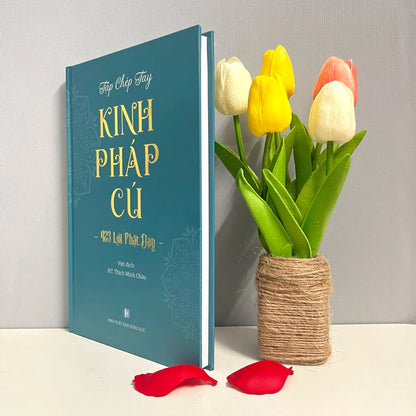 Sổ Chép Tay Kinh Pháp Cú - 423 Lời Phật Dạy (Bìa cứng, chữ in mờ)