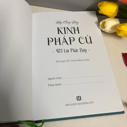 Sổ Chép Tay Kinh Pháp Cú - 423 Lời Phật Dạy (Bìa cứng, chữ in mờ)