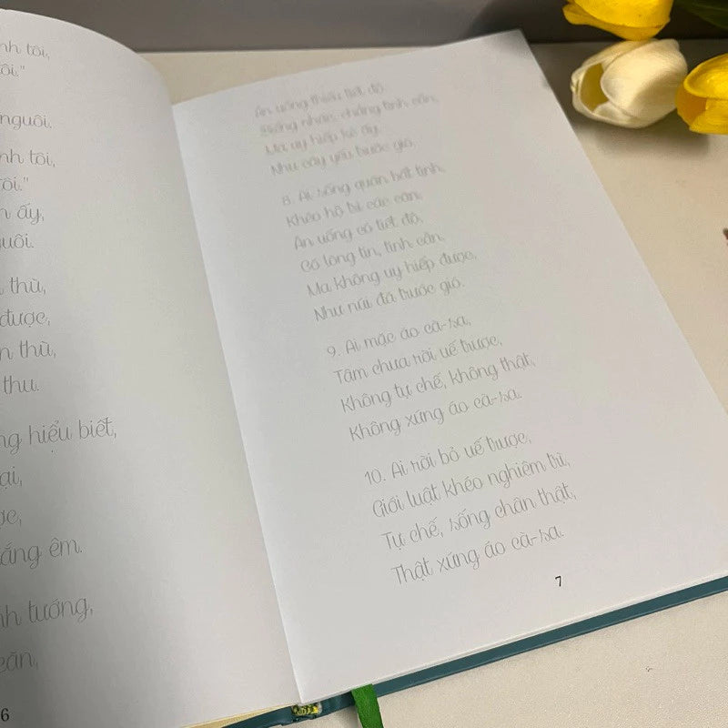 Sổ Chép Tay Kinh Pháp Cú - 423 Lời Phật Dạy (Bìa cứng, chữ in mờ)