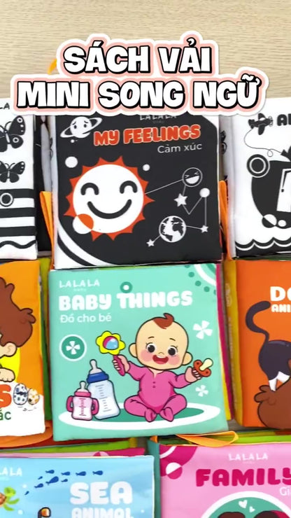 [Pre-order] Bộ 8 Cuốn Sách Vải Song Ngữ Đa Giác Quan Cho Bé Sơ Sinh