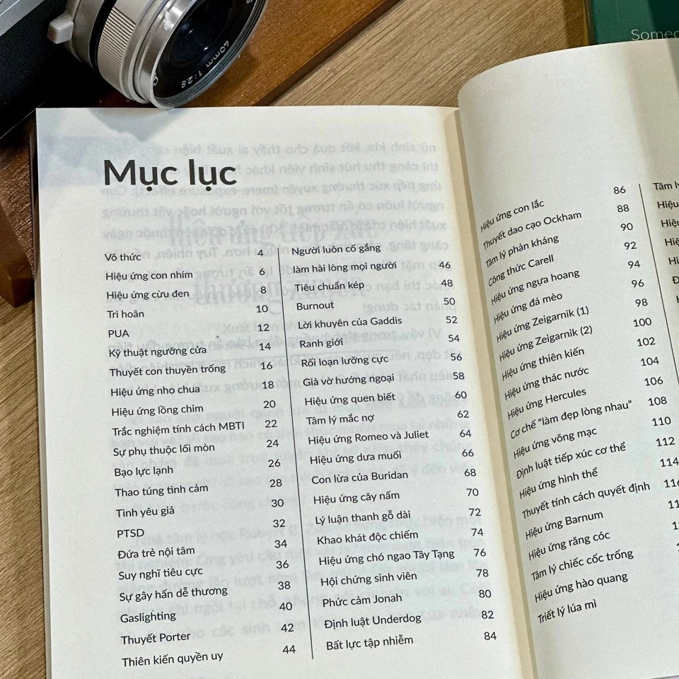 Sổ Tay Tâm Lý Học: 100 Khám Phá Cơ Bản Về Tâm Trí Con Người