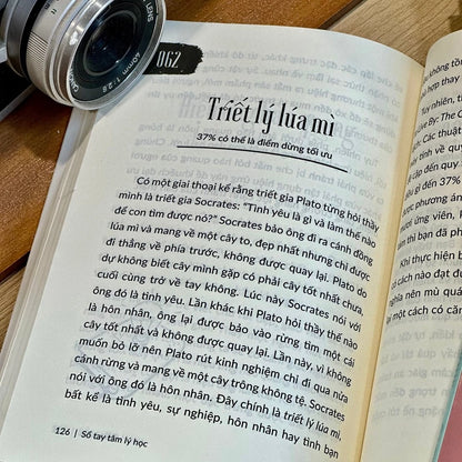 Sổ Tay Tâm Lý Học: 100 Khám Phá Cơ Bản Về Tâm Trí Con Người