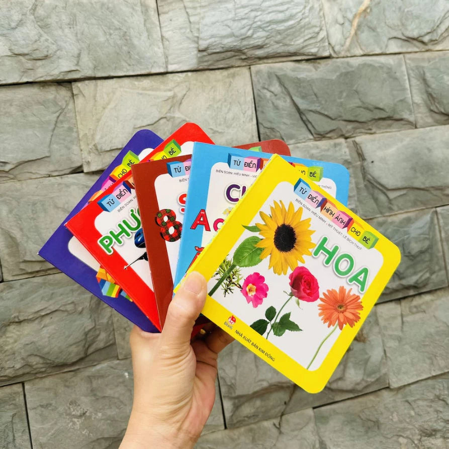 [Pre-order] Từ Điển Song Ngữ Hình Ảnh Đầu Đời Cho Bé (0-3 tuổi)