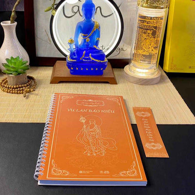 Sổ tay chép kinh Vu Lan Báo Hiếu chữ mờ