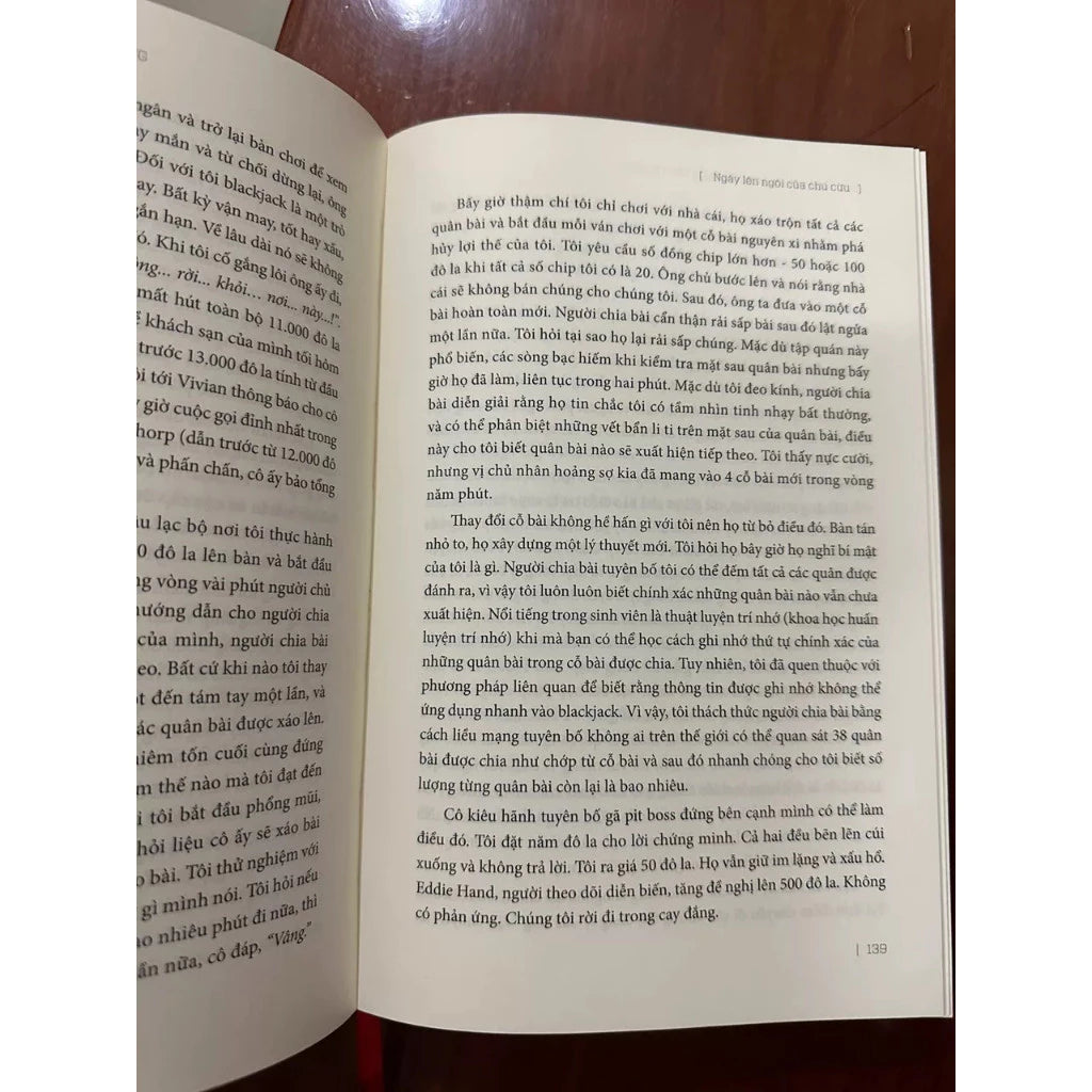 [Pre-order] Vũ Trụ Trong Vỏ Hạt Dẻ